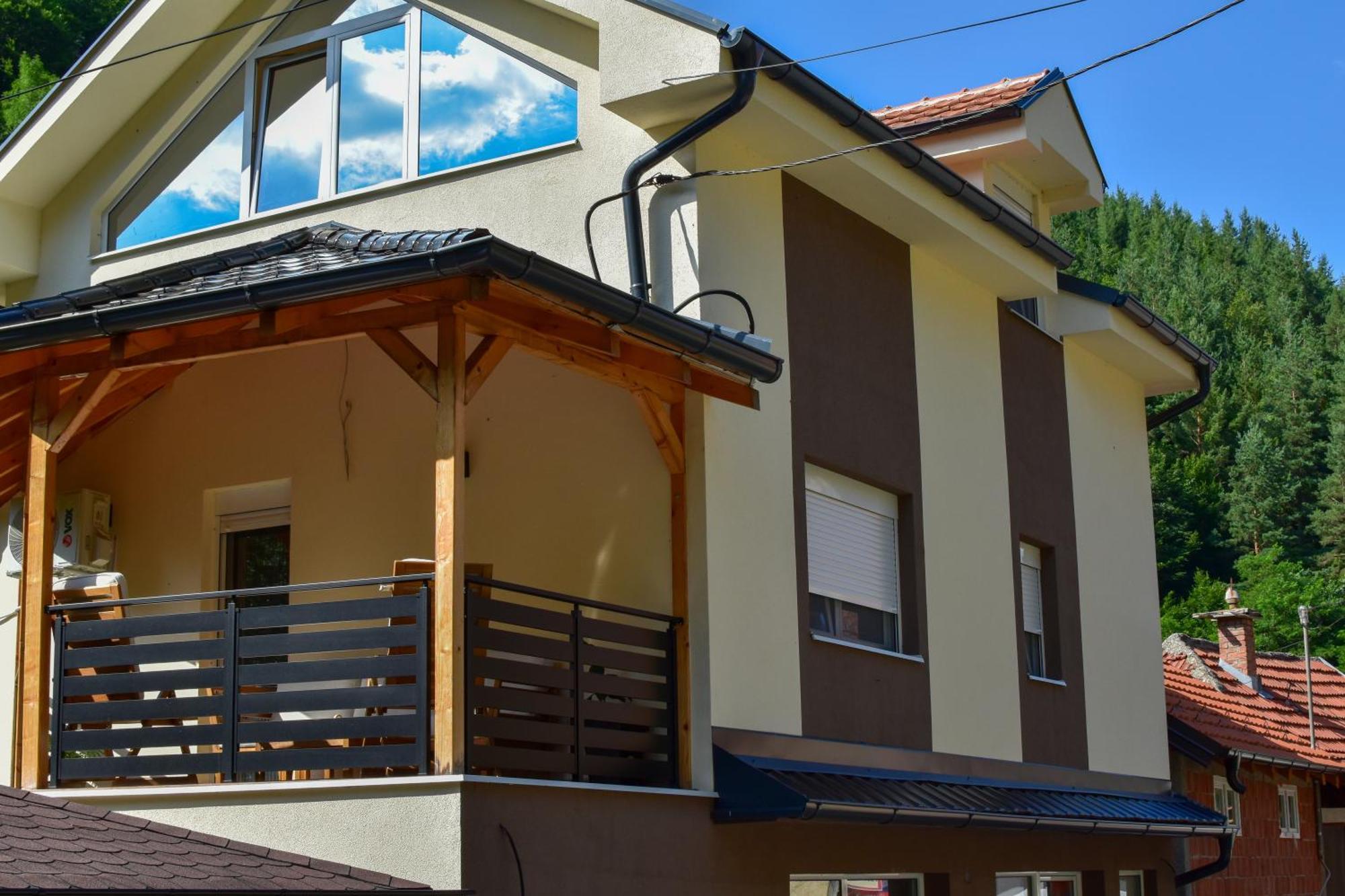 Stiv Apartmani Lukovo Экстерьер фото