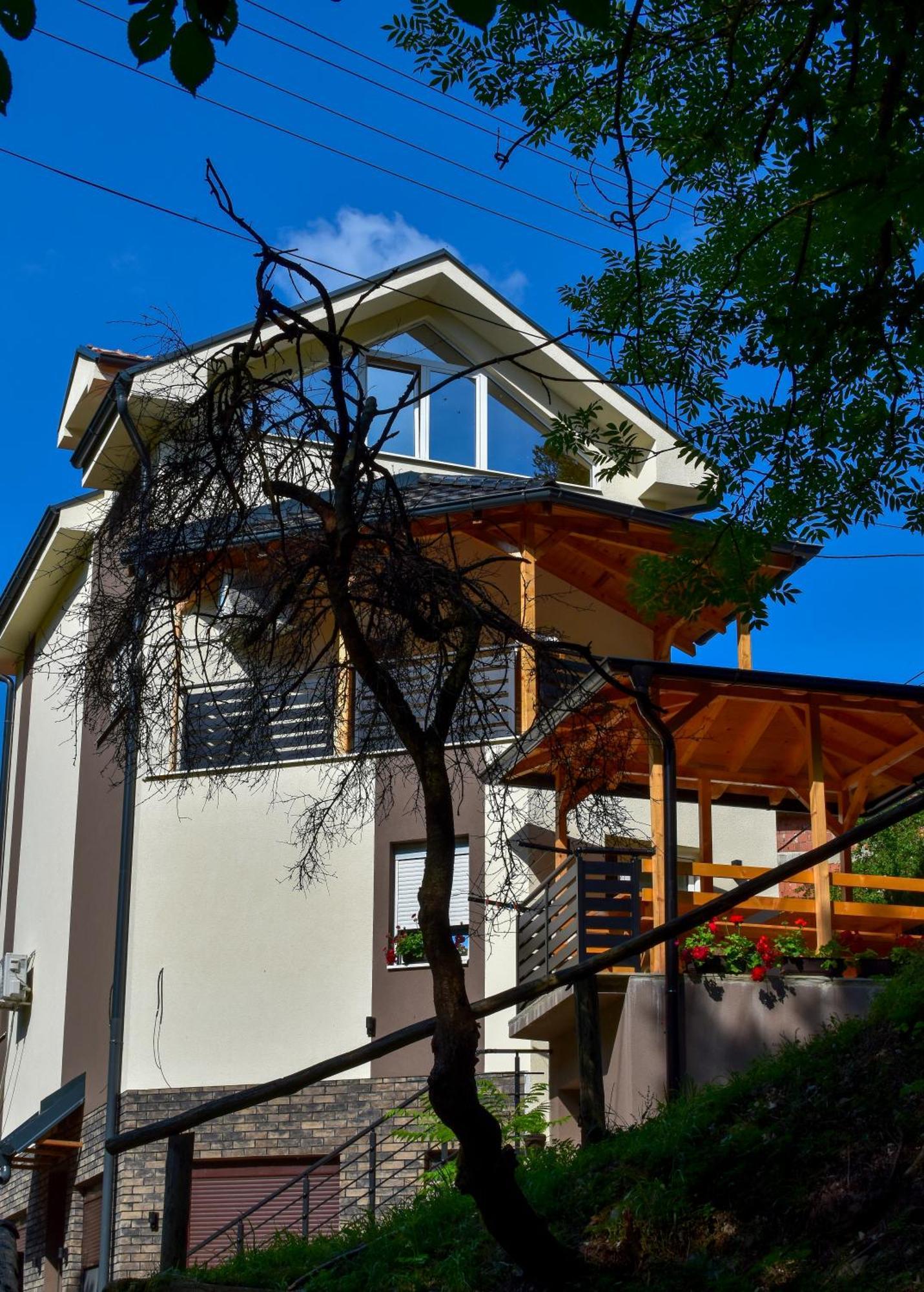 Stiv Apartmani Lukovo Экстерьер фото