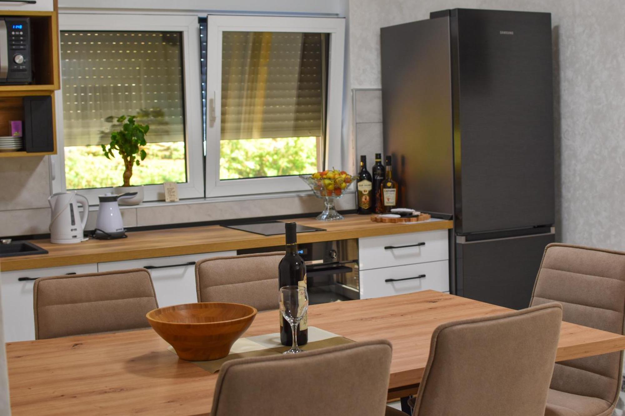 Stiv Apartmani Lukovo Экстерьер фото
